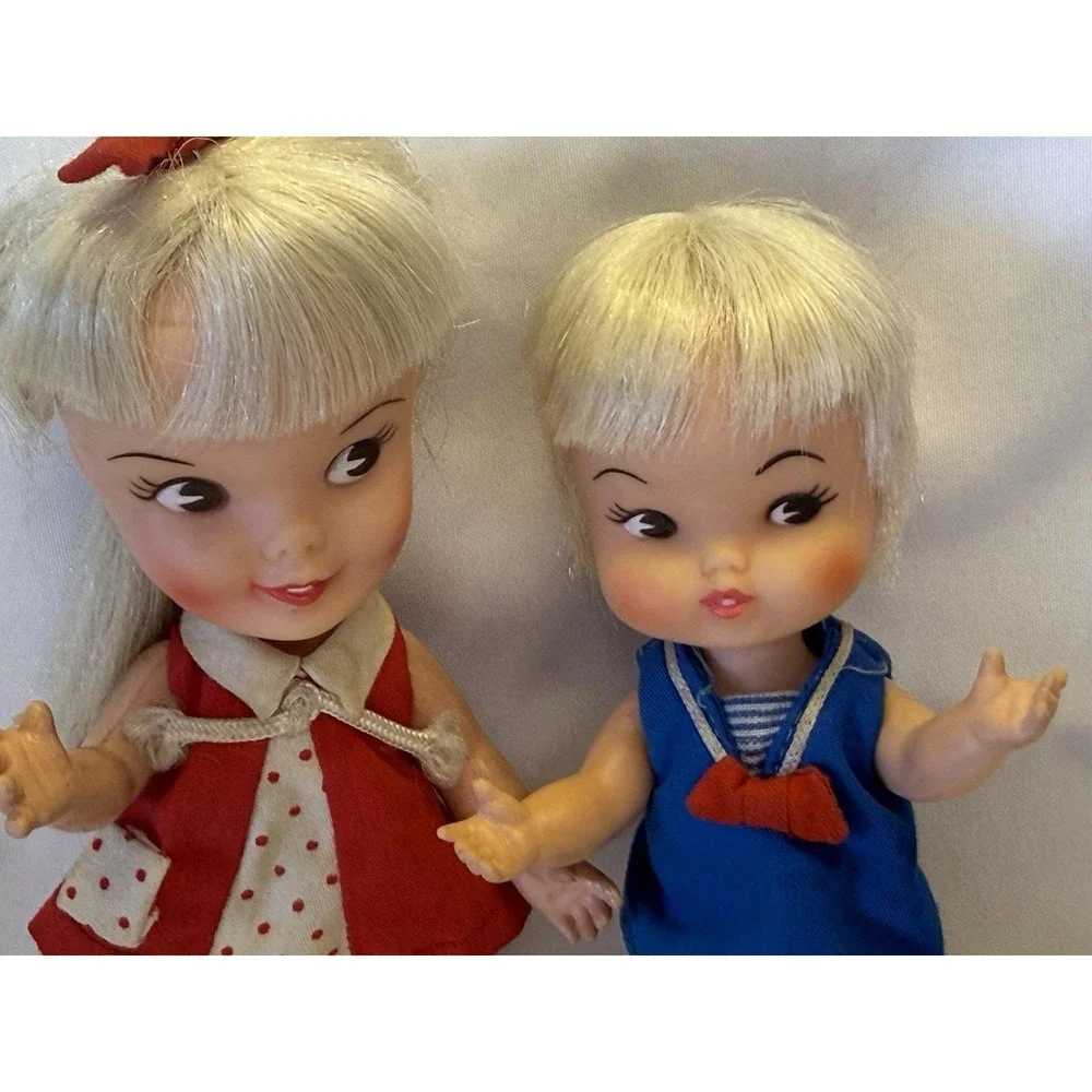 Vintage Remco Pocket Dolls Heidi & Her Little Sister Hildy W/ Outfits & Shoes